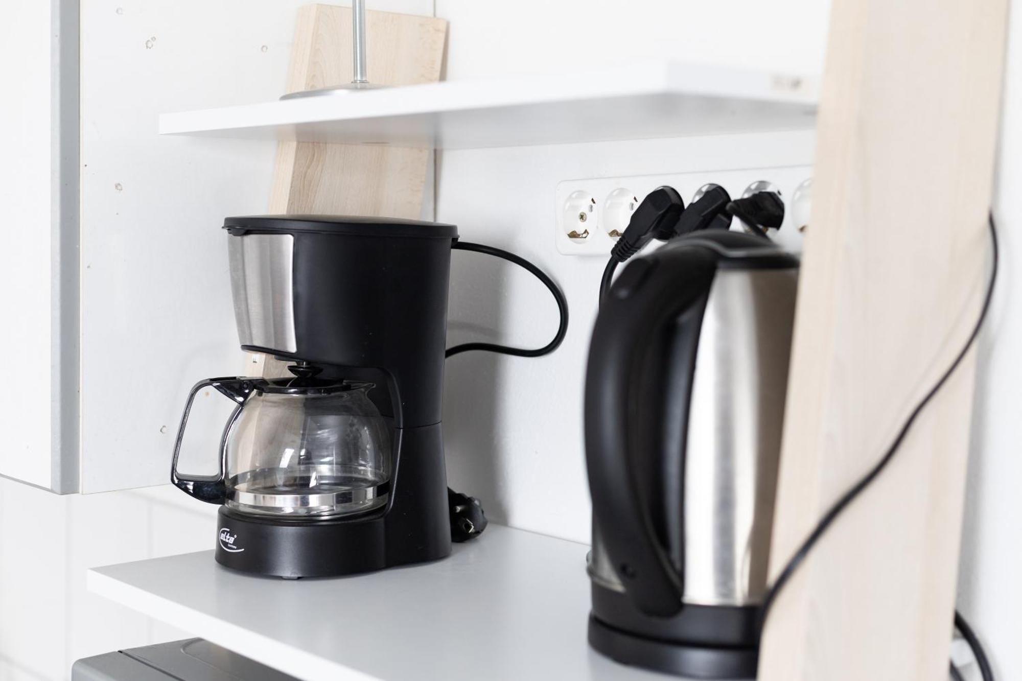 Apartmenthaus Am Waldrand- Kueche - Fruehstueck - Balkon 빌데만 외부 사진