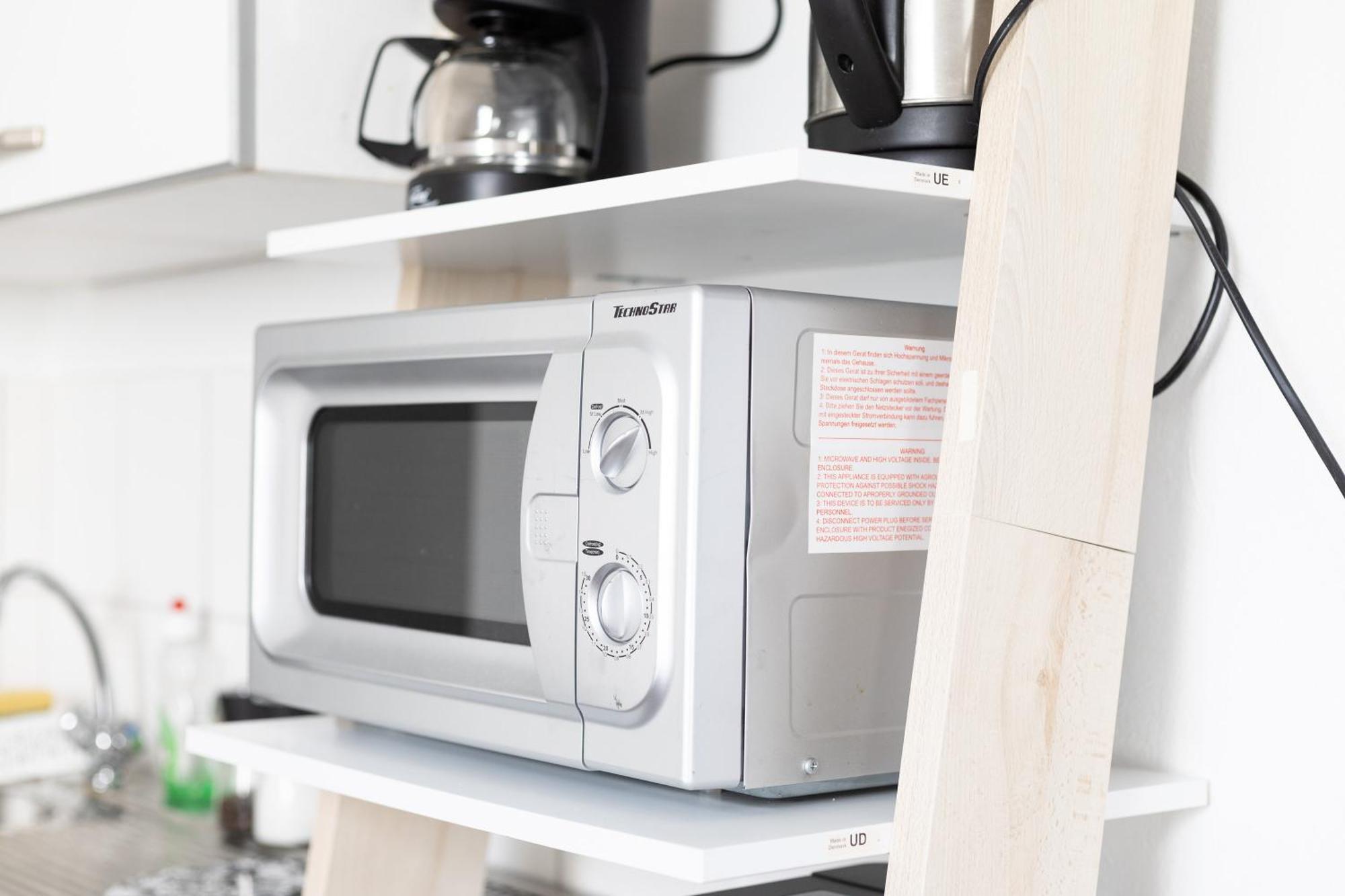 Apartmenthaus Am Waldrand- Kueche - Fruehstueck - Balkon 빌데만 외부 사진